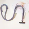 Cordão de celular de alta qualidade com fivela giratória, ajustável para usar na transversal ou no ombro, resistente e anti-queda, corrente de celular multifuncional