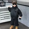 Jaqueta de Couro com Capuz Masculina para Primavera e Outono Estilo Coreano Jaqueta Casual Moderna e Bonita para Bebês e Crianças Pequenas Top Estiloso