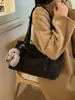 Bolsas Casuais Retrô de Alto Valor Outono/Inverno 2025 Nova Bolsa de Ombro Transversal para o Dia a Dia Bolsa de Mão Feminina Bolsa Transfronteiriça