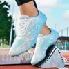 Zapatillas de atletismo para sprint para hombres y mujeres, zapatillas de entrenamiento para examen físico, zapatillas con clavos para salto de longitud de estudiante, zapatillas deportivas de competición de malla con 8 clavos