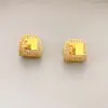 Hebilla de oreja para mujer de lujo ligero de alta gama con diseño industrial pesado, estilo Arco del Triunfo, chapado en cobre, oro auténtico y microincrustaciones de circonitas.