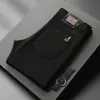 Marca Italiana de Alta Qualidade Tendência Outono e Inverno Juventude Elástico Slim Reto Jeans Preto Estampado de Veludo Espessado para Homens