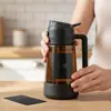 Amazon Pacote com 2 Dispensadores de Óleo, Uso Duplo Spray e Despejo, Modelo Bloqueador de Luz, Garrafa de Óleo à Prova de Vazamento para Cozinha Doméstica, Spray de Pressão Dois em Um