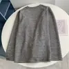 Camiseta de Manga Longa Solta com Listras Finas Outono e Inverno Nova Aveludada Espessada Pulôver Quente Semelhante a Caxemira Moda Elegante Top