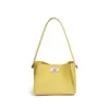 2026 Nova Bolsa Saco Estilo Coreano Design de Nicho Bolsa Cesta de Legumes Bolsa Feminina Couro Bovino Camada Superior Fecho Simples Bolsa de Ombro Único Sob o Braço