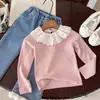 Ropa de Invierno para Niñas Camiseta Bebé Elegante Personalidad Infantil Marca de Moda Forro Polar Engrosado Ribete de Encaje Cuello Fruncido Camiseta Base