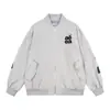 Chaqueta de estilo American high street con parches de letras y bordados en toda la espalda, unisex, chaqueta casual holgada vintage de principios de primavera para estudiantes y parejas