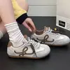 Zapatos De Xun para Mujer Otoño 2025 Nuevos Zapatillas Casuales de Piel Suave con Suela Gruesa Populares Versátiles Deportivas Casuales Zapatos de Tabla