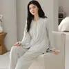 Pijama Nuevo para Mujer 2026 para Primavera y Otoño, Algodón Puro, Tela Elástica L, Manga Larga, Se Puede Usar Afuera, Conjunto de Cardigan para Casa Talla Grande