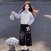 Pantalones casuales holgados de pierna ancha, modernos y elegantes, para niños mayores, conjunto de dos piezas para primavera/otoño 2026 con sudadera de manga larga