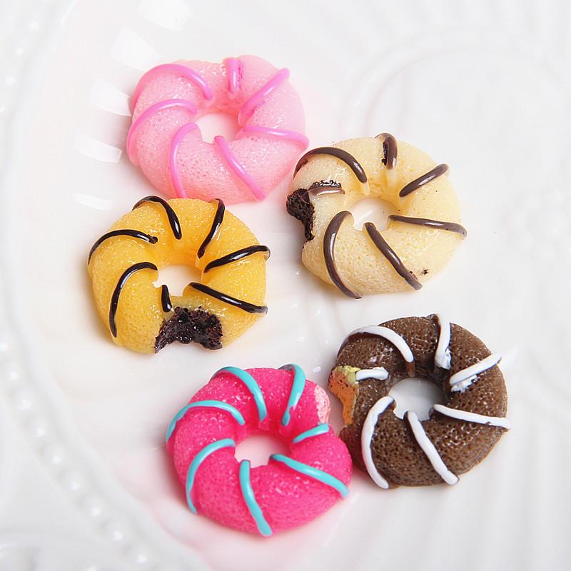 仿真甜甜圈树脂配件.jpg