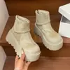 Versátiles botas cortas nuevas de otoño e invierno para mujeres petite, adelgazantes y que aumentan la altura, botas estilo Martin de suela gruesa, elegantes y atractivas 2026