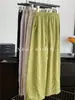 Calças casuais largas para outono de 2026 para mulheres, feitas de tecido Tencel fresco, corte solto, estilo boyfriend, cintura alta, comprimento cropped