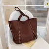 Bolso de Hombro Grande de Lona Nuevo y Simple Transfronterizo Bolso de Mano de Hombro Único Bolso de Hombro Único con Remaches de Venta Caliente Bolso de Axila Retro