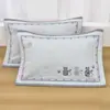 Fundas de Almohada de Algodón Puro Estilo Nuevo, un Par de Fundas de Almohada para Pareja del Hogar Hechas de Gasa, Algodón Simple, No Sueltan Pelusa, con Lazos, Engrosadas