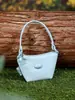 Bolso de mano de diseño exclusivo para mujer, de alta calidad, elegante y perfecto para guardar monedas y auriculares.; un tarjetero mini y portátil y una bolsa pequeña para el día a día