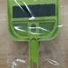 Conjunto de vassoura e pá de lixo para mesa mini carro vassoura pequena escova de limpeza de computador escova de teclado de duas peças conjunto de duas peças