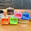 Máquina de pegar bichos de pelúcia de hobby chaveiro de máquina de pegar bichos de pelúcia de mão brinquedo de estudante chaveiro de mini máquina de pegar bichos de pelúcia pingente de mochila