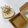 Suporte de Velas em Forma de Coração de Madeira Presente Comemorativo de Casamento Lembrança Decoração de Mesa Estilo Rústico Suporte de Velas com Flor Artificial em Estoque