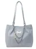 2026 Nova Bolsa Tote Feminina Grande Capacidade para o Dia a Dia Bolsa de Ombro Único Verão Versátil Bolsa de Ombro Único com Corrente Toque de Luxo Ombro Único