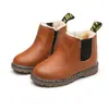 Botas de cuero para niños transfronterizas, populares botas Martin casuales de otoño e invierno para niños y niñas, zapatos retro para niños, botas de cuero cálidas con forro de algodón