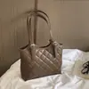Bolsa Tote Transfronteiriça 2026 Novo Modelo Padrão Diamante Grande Capacidade para Mulheres, Bolsa para o Trabalho, Bolsa de Ombro Fashion, Bolsa de Braço para o Dia a Dia