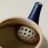Tetera de Porcelana Azul y Blanca de las Dinastías Tang y Song con Diseño de Orquídea Mariposa Pintada en Rojo Dorado, Juego de Té de Cerámica con Filtro de Agujero de Bola, Tetera Portátil para el Hogar