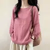 Camisa leve de algodão e linho verde com design de ombro regular, nova coleção de verão 2026 feminina, plus size, adequada para silhuetas curvilíneas, usada como peça externa, com estilo inspirado em Zen
