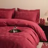 Algodón de fibra larga de 60 hilos, rojo brillante, juego de ropa de cama de cuatro piezas para bodas, sábana y funda de edredón 100% algodón, adecuado para parejas jóvenes, celebraciones de bodas y hogares de recién casados, festivo y alegre