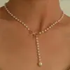 Colar com Pingente de Coração de Pérola Imitação de Camada Dupla Tendência Europeia e Americana para Mulheres Colar de Contas Versátil em Camadas Múltiplas