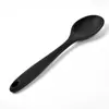Fornecimento de fábrica colher de silicone cor sólida peça única tudo-em-um colher de sopa utensílios de cozinha Colher Secreta colher de arroz