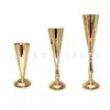 Jarrón Alto de Hierro Dorado de Lujo Ligero Adorno de Decoración de Mesa para Bodas Pie de Exhibición de Arreglo Floral Metálico para el Hogar Nórdico