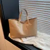 Bolsa de Gran Capacidad Transfronteriza para Mujer Verano 2026 Nuevo Hombro Único de Moda para Viajes Cotidianos Bolso Tote Casual Retro