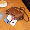 Bolso de Mujer de Cuero Suave Nuevo 2024 Bolso de Teléfono Móvil para Mujer Moda Retro Tendencia Bolso de Hombro Cruzado Multifuncional Práctico