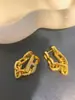 Brincos de Corrente com Letras Europeus e Americanos Exagerados Agulha de Prata Design de Nicho Brincos de Vento Metálico Brincos Personalizados Tendência Brincos