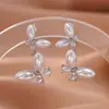 Pendientes de Perla y Mariposa de Circonita de Lujo Ligero, Pendientes de Moda de Gama Alta con Aguja de Plata S925 para Mujer, Pendientes Elegantes y Versátiles