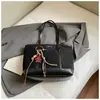 Bolso Casual Retro de Gran Capacidad para Mujer 2025 Otoño Nuevo Bolso de Hombro Textura de Moda Estilo Commuter Bolso Tote