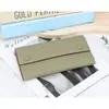 Carteira de Mão Feminina Nova de Grande Capacidade com Combinação de Cores Simples Bolsa Longa Prata Fashionável Versátil