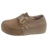 Sapatos femininos estilo Birkenstock, de couro genuíno, com sola grossa, que aumentam a altura, de bico dividido, coleção outono 2026, mocassins slip-on versáteis