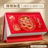 Calendario de Escritorio Personalizado para Empresas 2027 Rojo Hueco Estampado en Caliente Doble Espiral Set de Caja de Regalo de Bienestar para Reunión Anual de Compras Empresariales