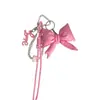 Llavero colgante con forma de corazón de cuero, lazo personalizado, nuevo artículo de moda, accesorio de bolso creativo y versátil.