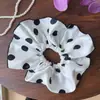 Scrunchie de Cetim Retro com Bolinhas Estilo Francês, Simples e Elegante para o Dia a Dia, Acessório de Cabelo para Rabo de Cavalo Baixo