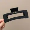 Novo Grampo de Tubarão Elegante com Laço de Pérola e Grande Coração para a Parte de Trás da Cabeça para Prender o Cabelo e Dar um Look Sofisticado