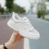 Venta especial de liquidación de Grulla de Almohada Blanca: Sandalias deportivas Baotou para mujer, nuevo modelo de verano 2026, versátiles, caladas, de malla transpirable, zapatos casuales