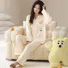 Algodão Puro Conjunto de Pijama Cardigan de Manga Longa Feminino, Roupa de Casa Cartoon, Estilo Simples, Gola Reversível, Outono Casual Novo Estilo