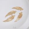 Color oro 14K estilo europeo y americano alas de águila colgante pluma colgante hecho a mano DIY accesorios para colgante de collar