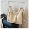 Mochila vintage, novo modelo transfronteiriço, bolsa de ombro estilosa para o dia a dia, bolsa tote crossbody, bolsa de mão casual de grande capacidade, versátil e moderna