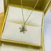 Lindo dulce collar de girasol con cara sonriente microincrustada para mujer, cadena para la clavícula de diseño de nicho de lujo ligero, accesorios de moda