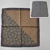 Lenço de Seda Marrom Retrô para Cabeça de Mulher, Novo Estilo Outono e Inverno, Lenço de Cabelo Doce e Cool, Cinto, Lenço Quadrado, Acessórios, Lenço de Seda com Cor de Outono e Inverno