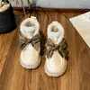 Zapatos para Niñas Zapatos Pequeños de Cuero de Princesa para Niños Invierno 2025 Nuevo Estilo Bebé Con Felpa Estilo Británico Casual Zapatos Grandes de Algodón